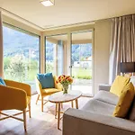 Resort Swisspeak By Pierre & Premium *