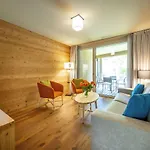 Swisspeak By Pierre & Premium Resort *