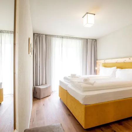 Swisspeak Resort *