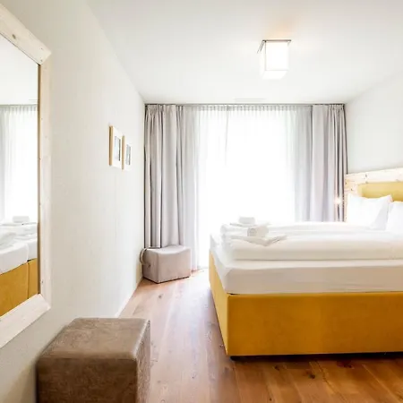 Semesteranläggning (resort) Swisspeak *